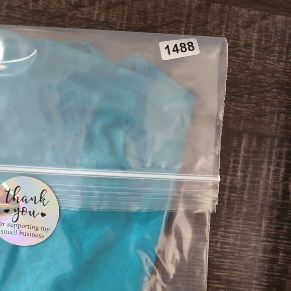 Women Streetwear Sleeveless Casual layering TankTop L Vibrant Blue closetstaple - Picture 8 of 8